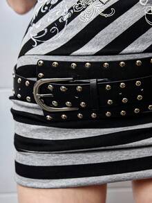 J-Fashion Sexy Off-Shoulder Striped Patchwork Punk Style Top - Black - View 4