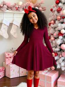 SHEIN Vestido de punto rojo de manga larga con cuello en V y cruce de tirantes acanalados para niña preadolescente, conjunto de Año Nuevo para niña, adecuado para Navidad, uso casual diario y al aire libre