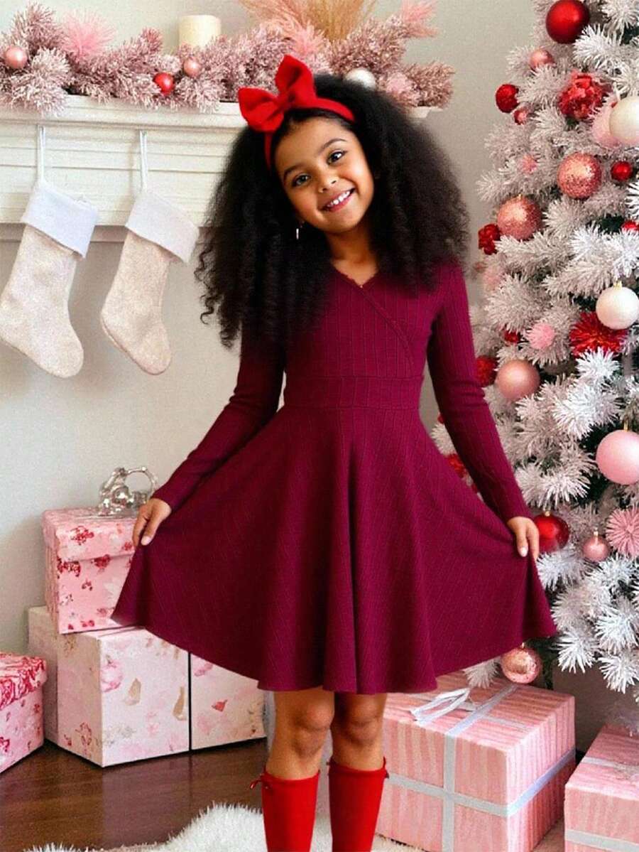 SHEIN Vestido de punto rojo de manga larga con cuello en V y cruce de tirantes acanalados para niña preadolescente, conjunto de Año Nuevo para niña, adecuado para Navidad, uso casual diario y al aire libre