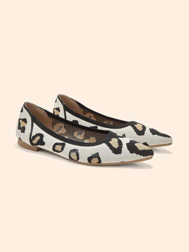 CUCCOO BASICS Women's Casual Chic Commuting Leopard Print Pointed Toe Flats For Christmas