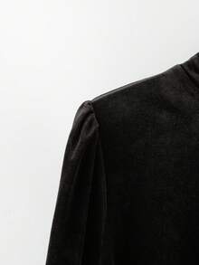 GlowEve CURVE Plus Size Elegant Solid Color Stand Collar Puff Sleeve T-Shirt, Autumn/Winter - Black - View 4