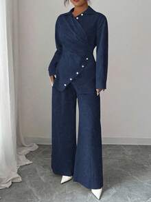 Modelyn 大码梭织成衣染色棉长袖裹身式上衣和直筒裤两件套，适合秋冬季穿着。 - 藏蓝色 - 查看 3