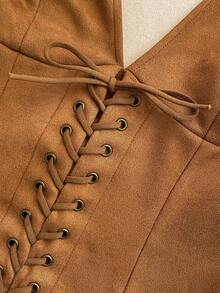 Soleia 新款麂皮V领系带A字迷你连衣裙，波西米亚风，度假风，秋季女装，复古风，假日风 - 棕色 - 查看 8