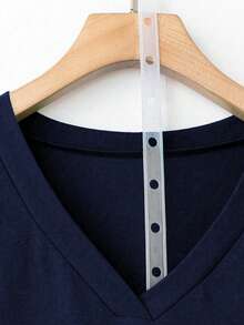 EMERY ROSE 女士V领宽松休闲百搭畅销T恤，夏秋季 - 藏蓝色 - 查看 4