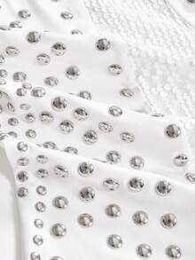 ROMWE Grunge Punk Y2K复古朋克铆钉亮片拼接吊带背心 - 白色 - 查看 4