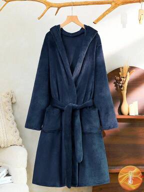 1 قطعة رداء شمواه مبطن بقلنسوة للمراهقين، رمادي غامق، مع جيبين كبيرين، قماش ناعم، ملمس ناعم، مريح للارتداء المنزلي في الشتاء، مناسب لملابس العائلة المتطابقة