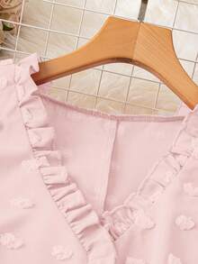 SHEIN LUNE 大码女式纯色荷叶边V领短袖休闲衬衫 - 淺粉色 - 查看 5