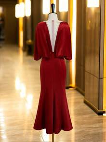 SHEIN LUNE Elegantes, minimalistisches Damenkleid in Uni/Farbblock-Optik mit tiefem V-Ausschnitt, taillierter Silhouette und Meerjungfrauensaum. Ideal für Weihnachten, Weihnachtsfeiern, Silvester, Partys und andere festliche Anlässe. - Rostbraun - Übersicht 2