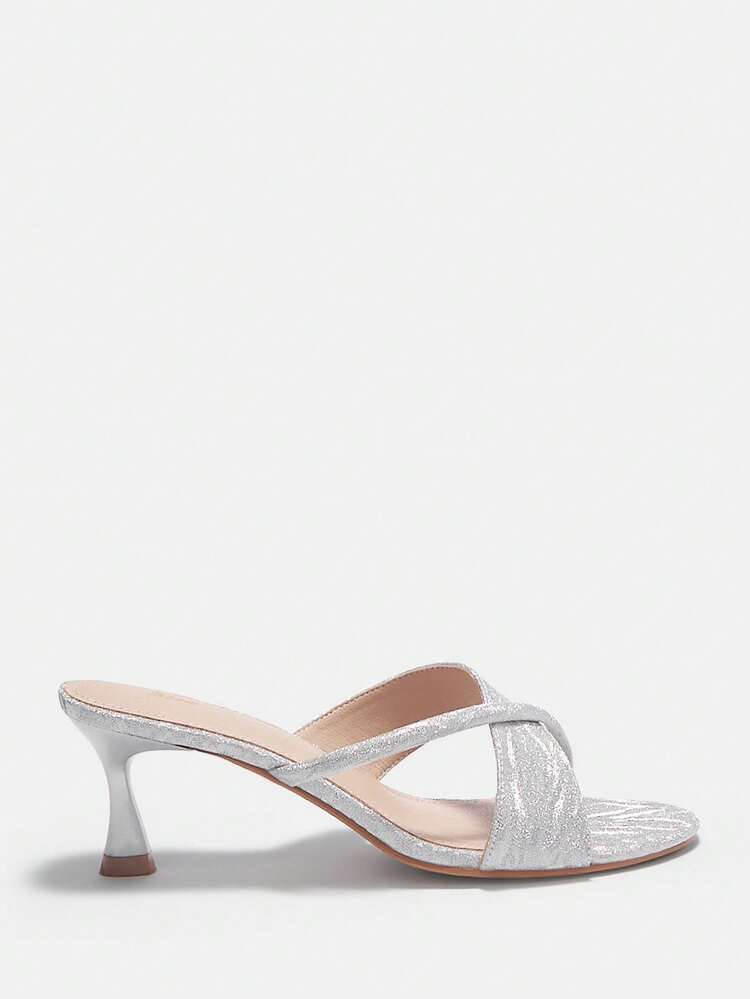 Ladies' Silver Glitter Pu Leather Round Toe Ankle Strap Low Heel Sandals For Spring And Summer