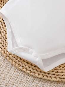 SHEIN Baby Boy Letter Print Round Neck Long Sleeve Casual Bodysuit