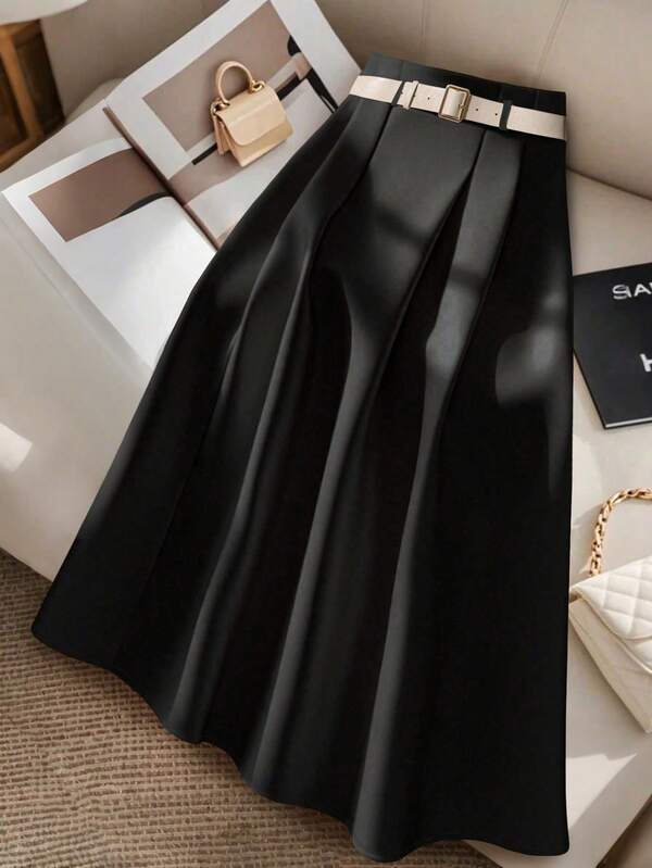 Regalyn Plus Size Women Minimalist Solid Color Elastic Waist A-Line Black Skirt With Buckle Belt