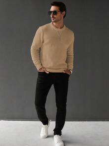 Manfinity Homme 男士休闲纯色圆领毛衣，秋冬男装，男士圆领毛衣，男士针织衫，男士套头衫，男士毛衣，针织毛衣，男士毛衣上衣，男士圆领毛衣，米色男士毛衣 - 卡其色 - 查看 4