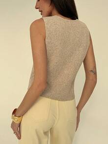 Aloruh Women's Spring: Minimalist And Stylish Double-Button V-Neck Sleeveless Cardigan Top - Casual And Fashionable Commuter Vest - Apricot - View 2