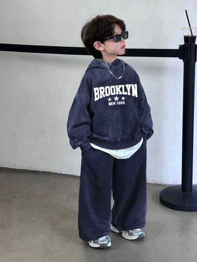 SHEIN 2pcs Young Boys Casual Street Fashion Korean Style Acid-Washed Hoodie And Solid Elastic Waist Sweatpants Set, Suitable For Back To School, Birthday, Baby Shower, Holiday Party, Autumn/Winter