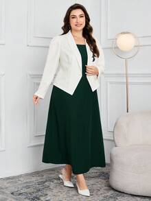 Modelyn 大码优雅派对花卉刺绣外套、吊带连衣裙和西装套装 - 墨綠色 - 查看 6