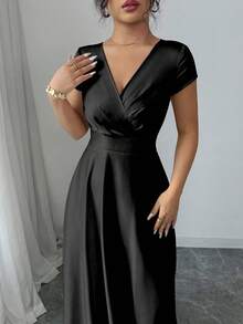 Elenzga V-Neck Cinched Waist Elegant Romantic Short Sleeve Women Dress - Black - View 3