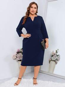 SHEIN Clasi Đầm suông cổ chữ V tay 3/4 màu trơn thanh lịch cỡ lớn dành cho nữ - Màu xanh lam - Xem 5