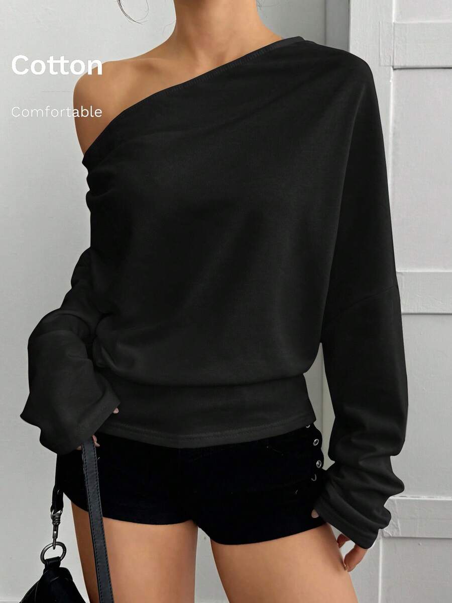 SHEIN EZwear 加大码纯色褶皱不对称领长袖休闲套头衫,适合毕业典礼、返校装 - 黑色 - 查看 1