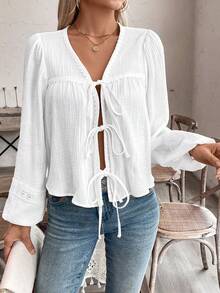 SHEIN LUNE （100% 纯棉）纯色前系带荷叶边拼布衬衫，假日纯色梭织宽松常规灯笼袖女式衬衫 - 白色 - 查看 6