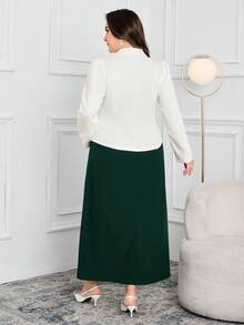 Modelyn 大码优雅派对花卉刺绣外套、吊带连衣裙和西装套装 - 墨綠色 - 查看 2