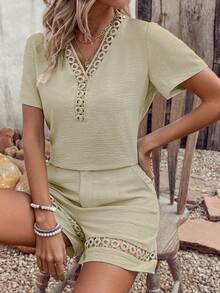 EMERY ROSE Conjunto de dos piezas de camisa de manga corta con parches de encaje y shorts para damas - Albaricoque - Ver 5