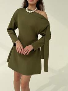 Aloruh Robe princesse à manches bouffantes et taille cintrée asymétrique pour femmes, convient pour les fêtes, le port quotidien, le thé, l'après-midi, robe blanche mini minimaliste pour les déplacements