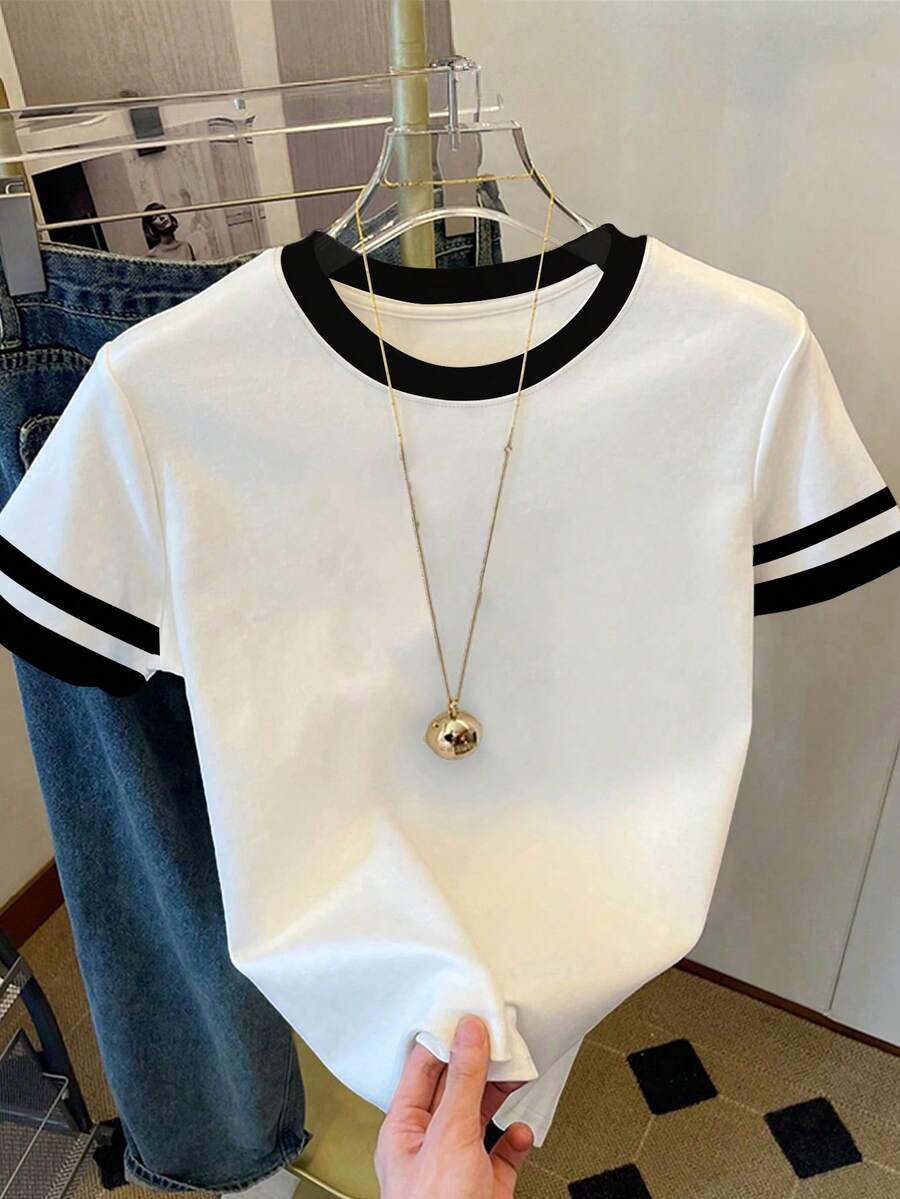 SHEIN 女士T恤/纯色休闲简约时尚上衣/适合夏季/时尚卫衣/女士宽松休闲撞色圆领T恤上衣/春夏 - 彩色 - 查看 1