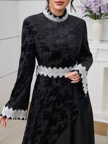 Al Najma Casual Retro Long Sleeve Waist Cinched Women's Arabic Style Dress - Black - View 7