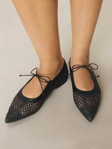 Styleloop Women's Pointed Toe Flat Woven Fabric Shoes, Fashionable Minimalist Comfortable For Daily, Party, Beach, Lace-Up Design - Black - View 1