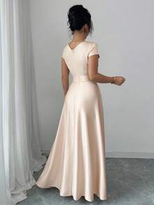 Elenzga Vestido elegante y romántico para mujer, con cuello en V, manga corta y ajuste en la cintura - Champán - Ver 2