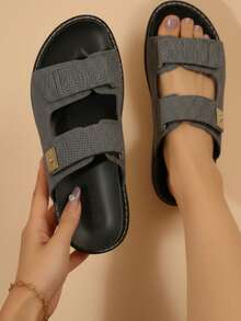 Sandalias de mujer transpirables con cierre ajustable, estilo playero y punta amplia para vacaciones - Gris - Ver 1