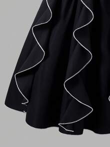 SHEIN Girls 2-Piece Long-Sleeve Shirt & Black Skirt Set For Autumn School,Back-To-School,Ruffled Shoulder,Pearl Bow Details,White Wave Pattern,Retro Charm - Black and White - View 5
