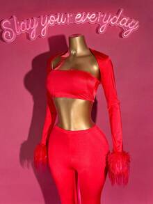 Slaydiva 2025 Winter New Arrivals - Global Carnival Season:New Year Valentine's Day Party Evening Gathering Date Gathering Birthday Party Preppy Style Student Wear Everyday Street Basic Versatile Casual Cruise Travel Internet Celebrity Hot Style Sexy Club Y2K Punk Racing Tube Top + Ultra Short Long Sleeve Fur Trim Jacket + Tights Red Glitter Fabric Winter Three-Piece Suit Christmas Suit New Year Suit Women's Three-Piece Suit - Red - View 1