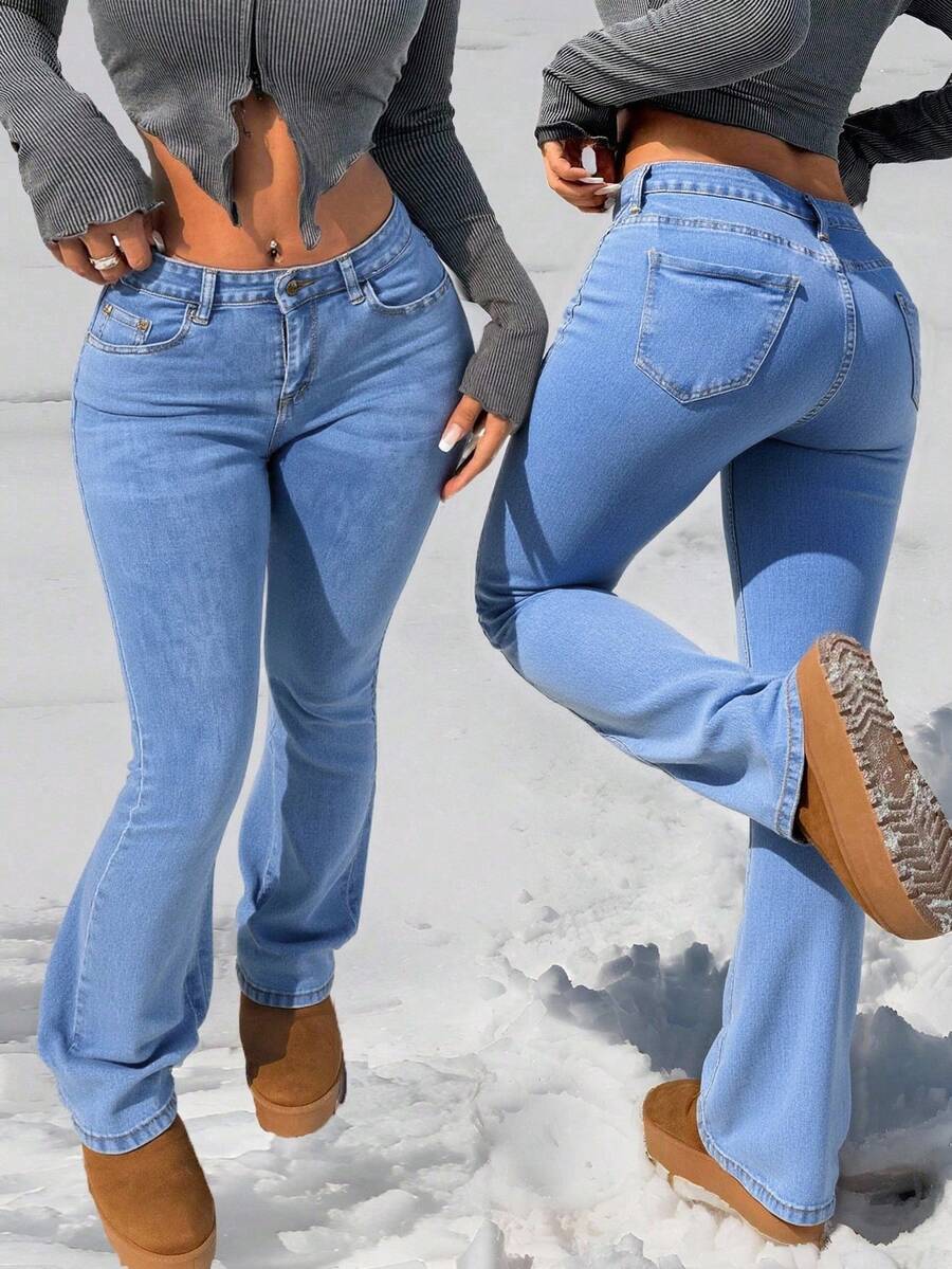 Pantalones de mezclilla de tiro alto con corte de campana, diseño estilizador y moldeador, tejido suave y elástico, estilo retro y versátil - Celeste - Ver 1