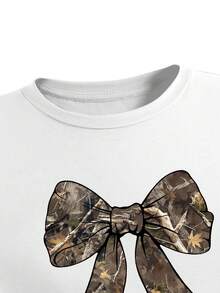 SHEIN ChillGRL 2 件套：迷彩裤和蝴蝶结印花长袖上衣，女孩休闲装 - 彩色 - 查看 3