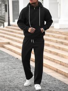 Manfinity Homme Bộ đồ thể thao nam, áo nỉ có mũ trùm đầu, túi rút dây kéo và quần ống đứng lưng thun co giãn, thoải mái khi đi nghỉ, dự tiệc, đi làm, tối giản và đa năng, thích hợp mặc tự do hoặc làm quà tặng Bộ đồ thể thao nam Bộ đồ thể thao nam Bộ đồ hai mảnh màu đen, dành cho mùa đông - màu đen - Xem 4