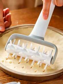 1PC Pizza Punch Pizza Needle Biscuit Bread Needle Roller Pricker Punch Baking Tool - Grey - View 5