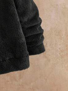 Manfinity VCAY Men's Letter Embroidered Crew Neck Long Sleeve Casual Fleece Sweatshirt Men Sweatshirts Black Sweatshirt Black Graphic Sweater Fluffy Sweatshirt Crew Neck Pullover - Black - View 5