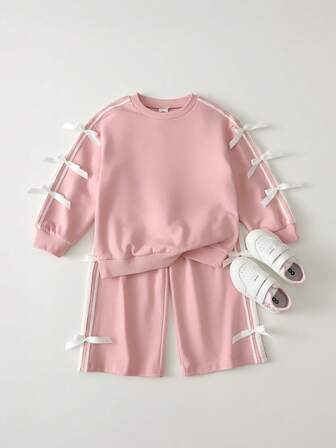 THE HAPPY LOOK Set de 2 piezas con sudadera de cuello redondo de manga larga con volantes y pantalones de cintura elástica para niña joven