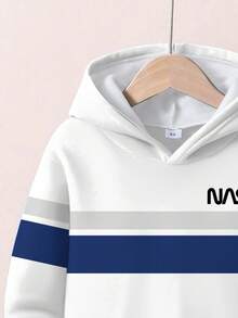 SHEIN Bộ 2 áo nỉ thể thao rộng rãi cho bé trai, phong cách cổ điển thời trang, phong cách đại học, họa tiết khối màu, họa tiết không gian, phong cách đường phố, áo hoodie dài tay thoải mái, phù hợp cho mùa thu/đông - Nhiều màu - Xem 6