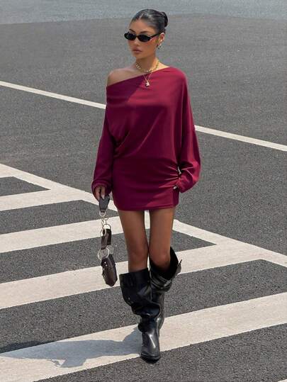 Muchica Damklänning med långärmad, bodycon och sned krage i fleece, ny höst