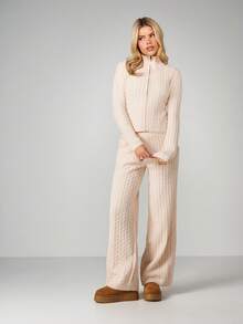 MISSGUIDED Cable Knit Zip Front Cardigan With High Neck Long Sleeve Fitted Sweater For Fall Winter - Apricot - View 3