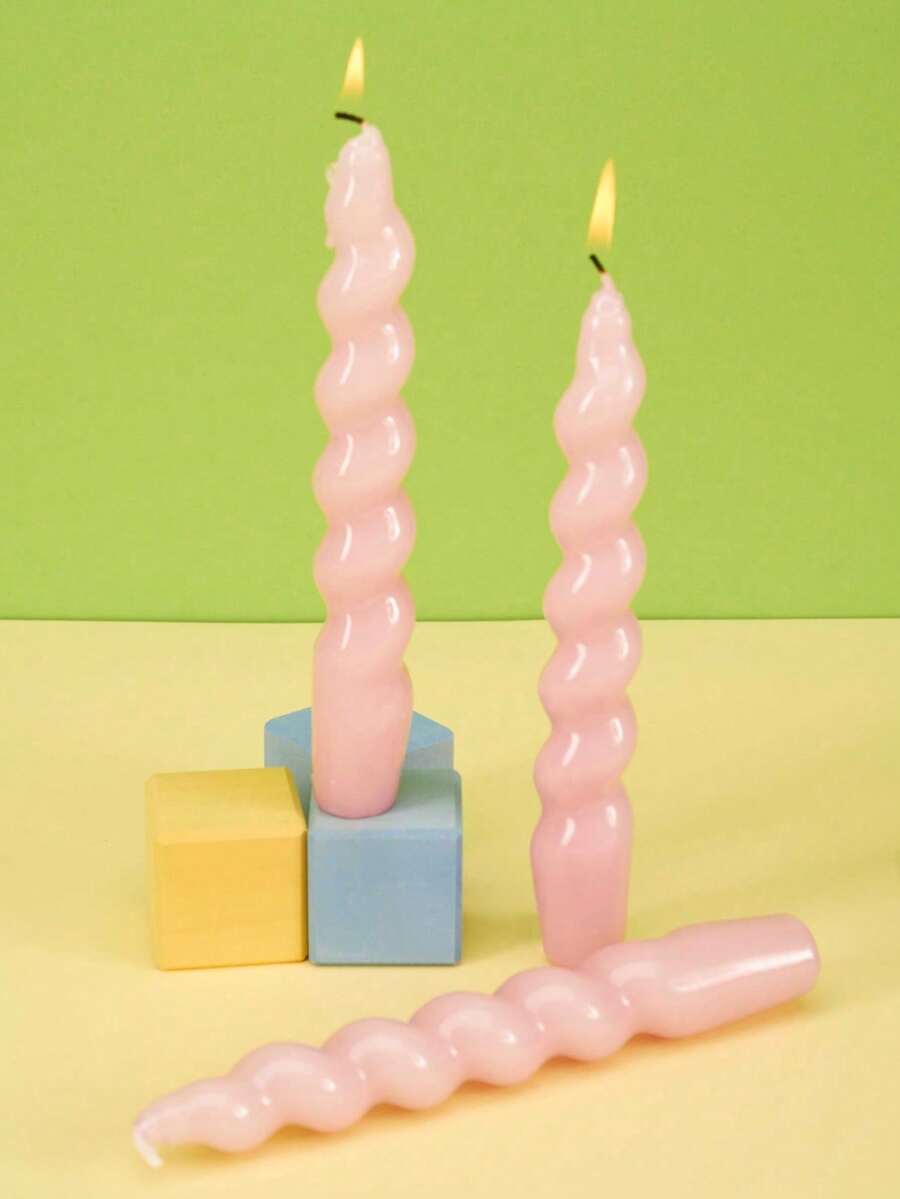 Joivida 1 Box 3pcs Spiral Taper Candles, 7.1 Inch/18cm, Bottom Diameter 2cm, 6 Hours Burning Time, Unscented, Dripless, Tapered Design, For Dinner Party Wedding Decoration,Halloween,Spooky,Autumn, Winter,Holiday,Festival,Room Decor,