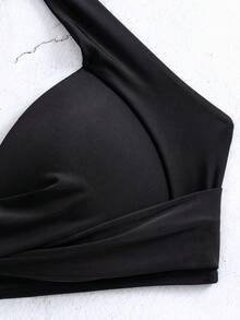 Swim Basics Vacation Beach Sexy Solid Color Gathered Halter Swimsuit Top