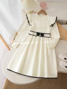 SHEIN Sparklyn Mädchen Pulloverkleid, modisches, elegantes Farbblock Pulloverkleid mit Schleife, Fake Taschen, Rundhalsausschnitt, Langarm Prinzessinnenkleid, geeignet für 8-12 jährige Mädchen, A-Linie plissierter Rock, Herbst/Winter gestricktes Kleid - Weiss - Übersicht 2