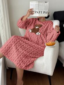 SHEIN 加大码梦幻可爱小熊刺绣舒适长袖睡衣，蓬松冬季款