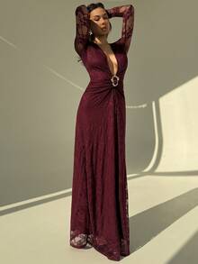 Aloruh 酒红色浪漫长款约会深V金属扣长袖褶皱修身连衣裙，适合情人节、新年、派对等场合，尽显优雅气质。 - 酒紅色 - 查看 6