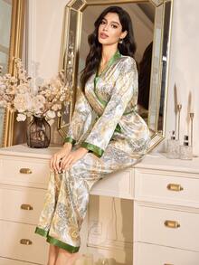 LuxeNights Conjunto de pijama elegante de satén con estampado de flores de cachemira y paisley para mujer, ropa de otoño e invierno