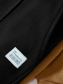 EURMUSE Bộ 2 món áo nỉ cổ tròn tay dài in chữ và quần nỉ cạp rút cho nam - Màu be - Xem 3