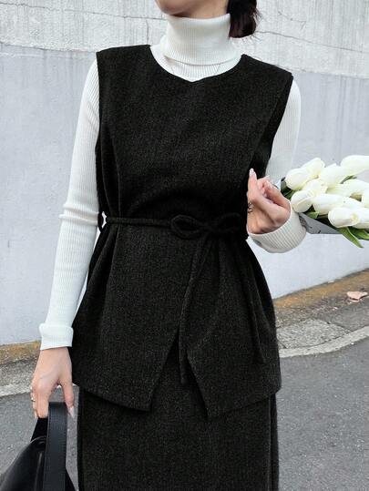 FRIFUL 女士羊毛背心和纯色收腰A字裙两件套